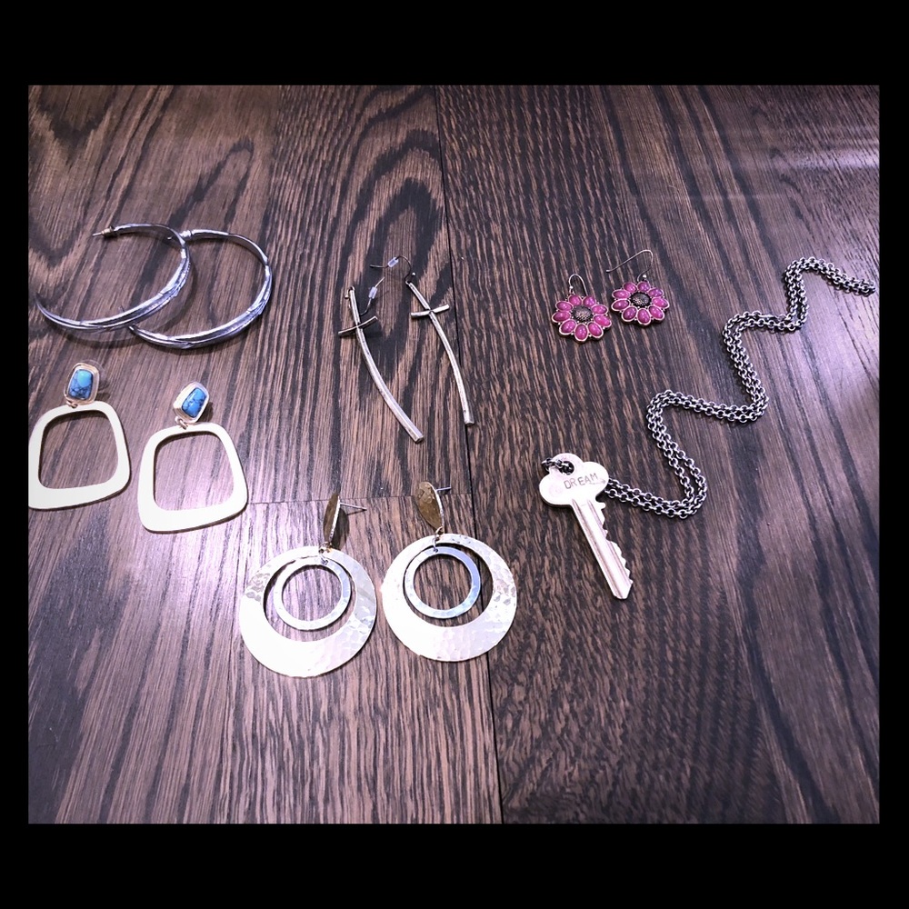 Various earrings, altar’d state giving keys